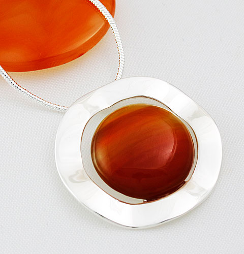 Carnelian-Rosette-Pendant Carnelian-Rosette-Pendant