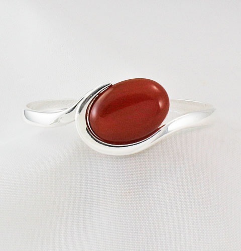 Carnelian-Wave-Bangle Carnelian-Wave-Bangle