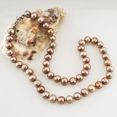 Freshwater-Pearl-Necklace