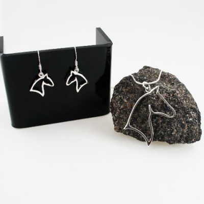 Horses-Head-Necklace-and-Earrings