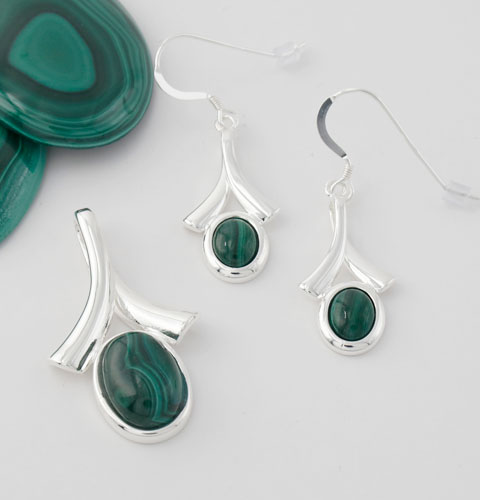 Malachite-Wishbone-Collection Malachite-Wishbone-Collection