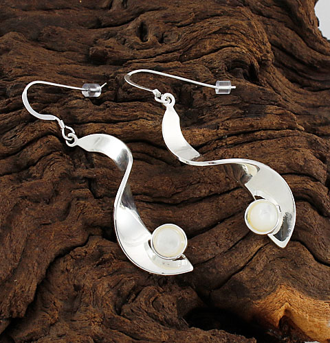 Mother-of-Pearl-Drop Earrings Mother-of-Pearl-Drop Earrings
