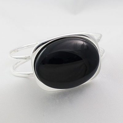 Onyx-Large-Stone-Bangle