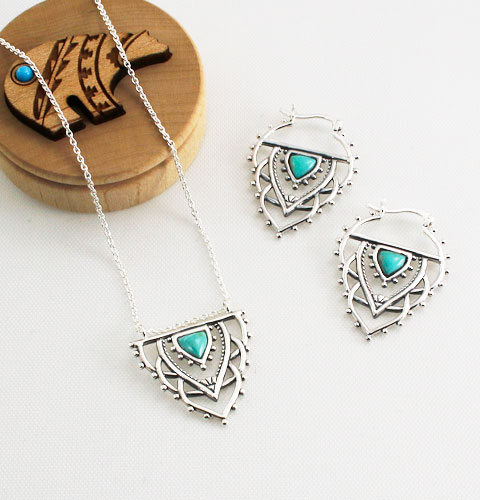 Turquoise-Inset--Necklace-and-Earrings